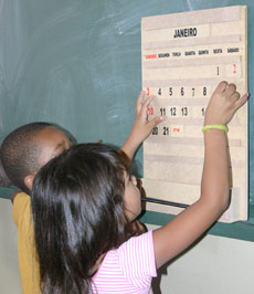 Cinco escolas de tempo integral recebem laborat�rios de inform�tica