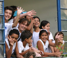 Cinco escolas de tempo integral recebem laborat�rios de inform�tica